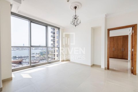 Lägenhet till försäljning i Dubai Creek Harbour (The Lagoons), Dubai, UAE 3 sovrum, 179 kvm Nr. 653963 - fotografi 2