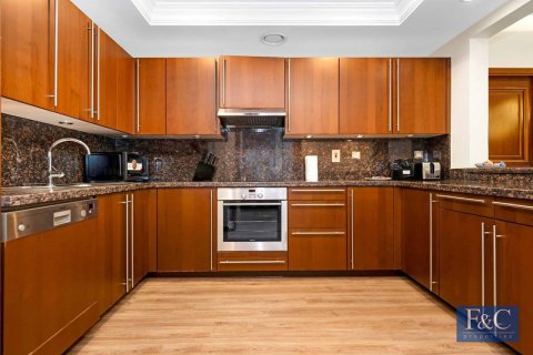 Apartament në Palm Jumeirah, Dubai, Emiratet e Bashkuara Arabe 2 dhoma gjumi, 161 m2. № 704714 - Foto 8