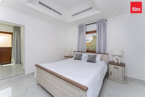 Villa para venda em Al Furjan, Dubai, EAU 3 quartos, 600.1 m2 № 705783 - foto 9