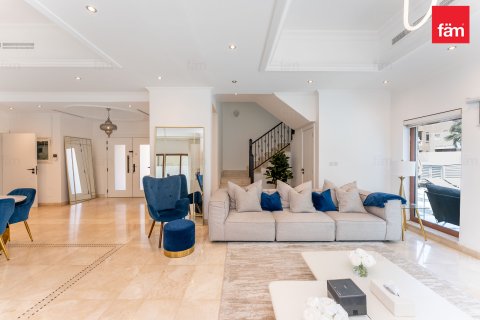 Villa para venda em Al Furjan, Dubai, EAU 3 quartos, 600.1 m2 № 705783 - foto 4