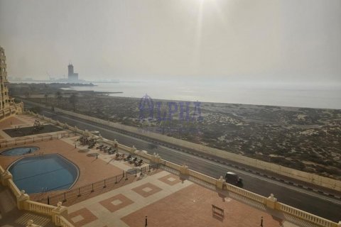 Apartment sa Al Hamra Village, Ras Al Khaimah, UAE 1 silid-tulugan, 66.2 sq.m. № 641869 - larawan 2