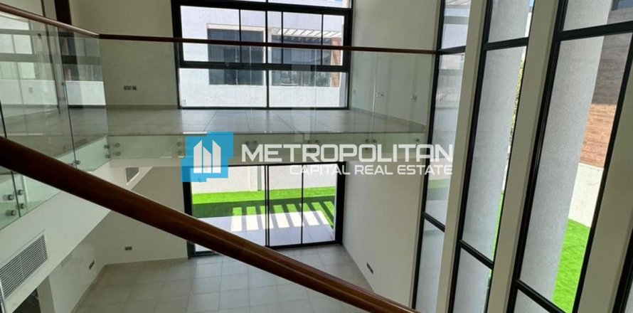Villa in Yas Island, Abu Dhabi, VAE 4 slaapkamers, 599.3 vr.m. nr 697481