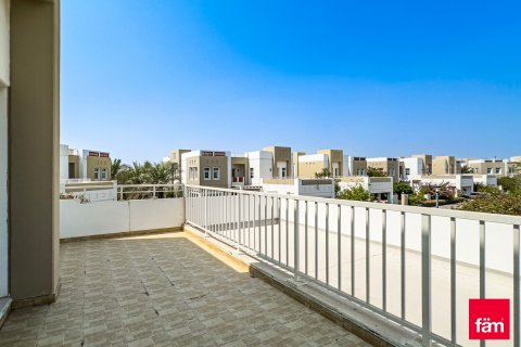 Вилла Дубай, БАӘ-да 5 жатын бөлмелер, 1235 м² № 633664 - фото 16