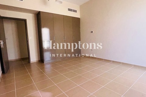 Apartament de închiriat în Jumeirah Beach Residence, Dubai, EAU 4 dormitoare, 265.42387100 mp. №709390 - poză 2