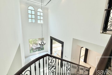 Vila v Jumeirah Islands, Dubai, SAE 4 ložnice, 955 m² Č.: 656017 - fotografie 7