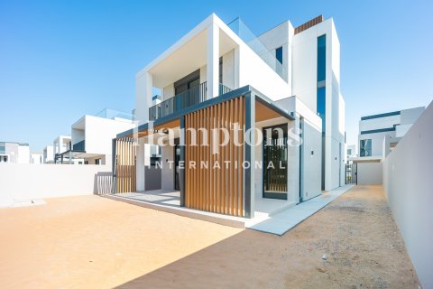 Villa til leie i Arabian Ranches 3, Dubai, Emiratene 4 soverom, 447.97826600 kvm Nr. 740711 - Foto 3