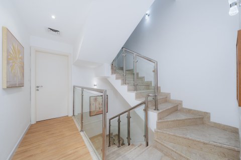 Radhus till försäljning i Jumeirah Village Circle, Dubai, UAE 4 sovrum, 230.36 kvm Nr. 748825 - fotografi 11
