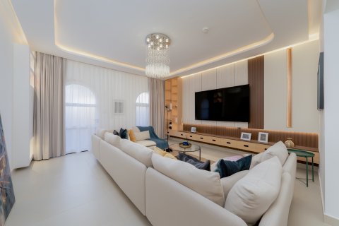 Radhus till försäljning i Jumeirah Village Circle, Dubai, UAE 4 sovrum, 230.36 kvm Nr. 748825 - fotografi 2