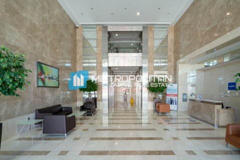 Apartament de închiriat în Al Reem Island, Abu Dhabi, EAU 3 dormitoare, 194.2 mp.  №680103 - poză 16