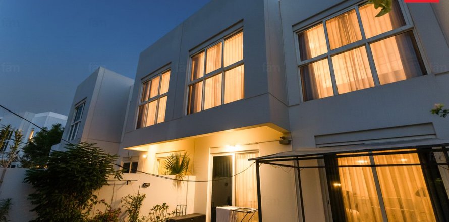 Radhus i Dubai, UAE 3 sovrum, 167.9 kvm Nr. 668689