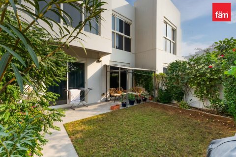 Řadový dům v Dubai, SAE 3 ložnice, 167.9 m² Č.: 668689 - fotografie 8