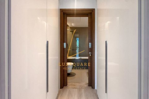 Huoneisto Al Wasl, Dubai, Arabiemiraatit 1 makuuhuone, 91 m2 № 702181 - kuva 9