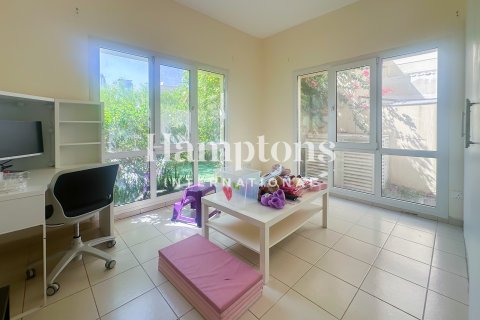 Vila v Meadows, Dubai, SAE 5 ložnice, 540.04513900 m² Č.: 714203 - fotografie 16