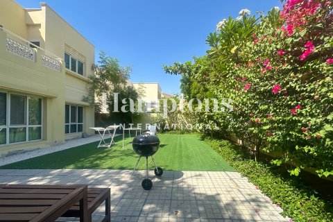 Vila v Meadows, Dubai, SAE 5 ložnice, 540.04513900 m² Č.: 714203 - fotografie 6