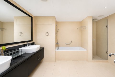 Byt v Jumeirah Lake Towers, Dubai, SAE 3 ložnice, 224.77 m² Č.: 749807 - fotografie 12
