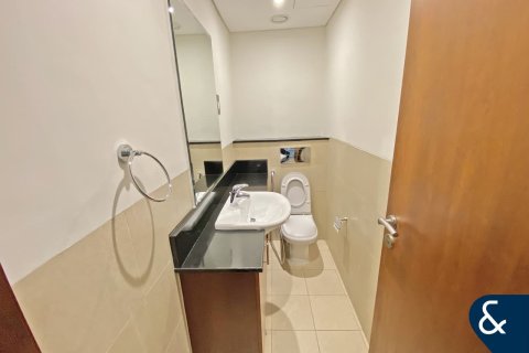 Lägenhet uthyres i Downtown Dubai (Downtown Burj Dubai), Dubai, UAE 2 sovrum, 160 kvm Nr. 688992 - fotografi 16