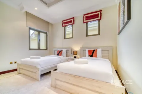 Palm Jumeirah, Dubai, UAE의 임대용 빌라 침실 5개, 496제곱미터 번호 738278 - 사진 7