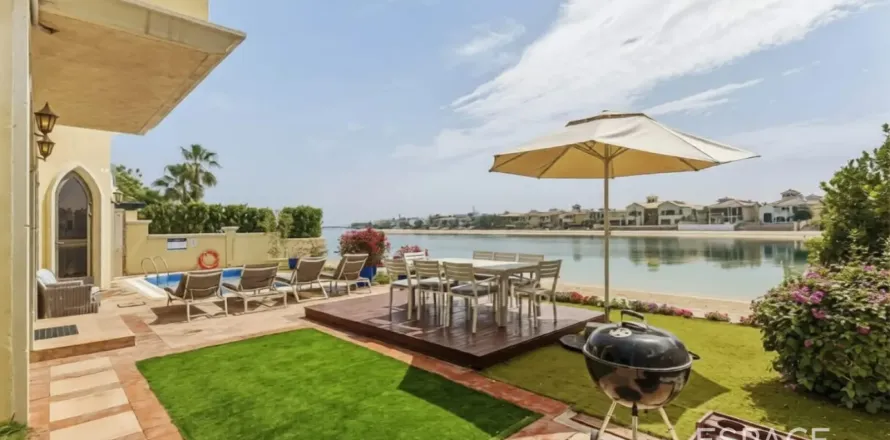 Palm Jumeirah, Dubai, UAE의 빌라 침실 5개, 496제곱미터 번호 738278