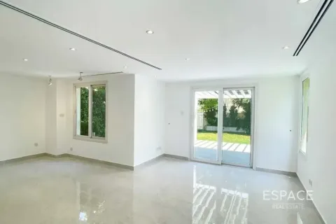 Villa para arrendamento em The Springs, Dubai, EAU 3 quartos, 209 m2 № 738276 - foto 13