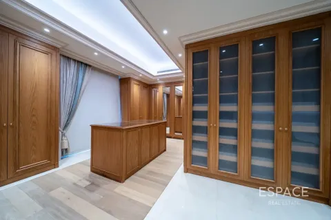 Villa Palm Jumeirah, Dubaijā, AAE 3 istabas, 465 m2 Nr. 738279 - attēls 9