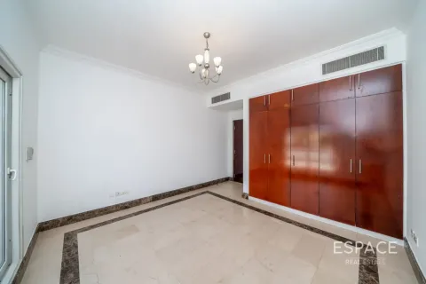 Villa in affitto a Meadows, Dubai, EAU 6 camere da letto, 457 mq. № 738277 - foto 8