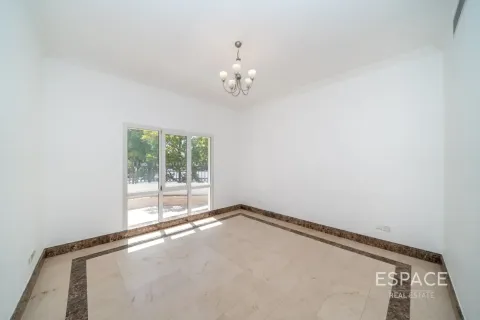 Villa in affitto a Meadows, Dubai, EAU 6 camere da letto, 457 mq. № 738277 - foto 12