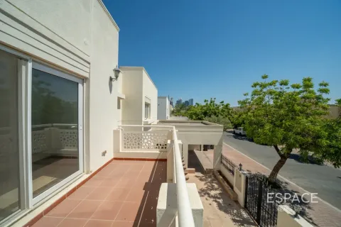 Villa in affitto a Meadows, Dubai, EAU 6 camere da letto, 457 mq. № 738277 - foto 17