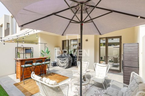 Townhouse sa Dubai South (Dubai World Central), Dubai, UAE 3 silid-tulugan, 185 sq.m. № 654263 - larawan 1