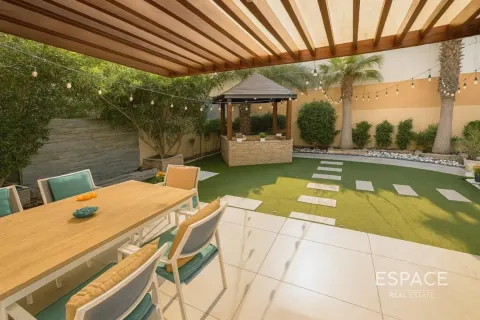 Huvila Meadows, Dubai, Arabiemiraatit 5 makuuhuonetta, 391 m2 № 661106 - kuva 10