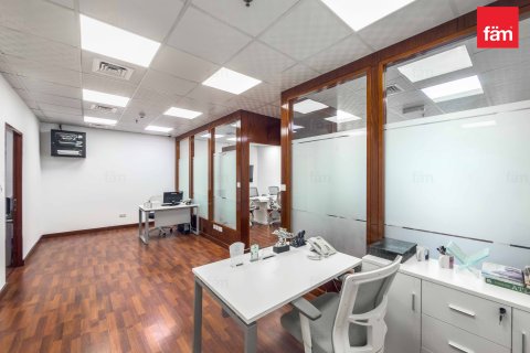 Office til leje i Business Bay, Dubai, UAE 82.5 kvm № 718955 - foto 8