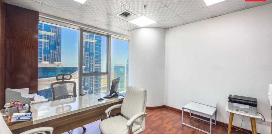 Bureau à Business Bay, Dubai, EAU: 82.5 m2 № 718955