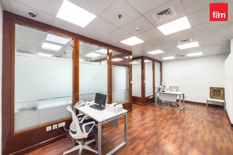 Office til leje i Business Bay, Dubai, UAE 82.5 kvm № 718955 - foto 10