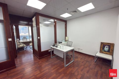Escritório para arrendamento em Business Bay, Dubai, EAU 82.5 m2 № 718955 - foto 2