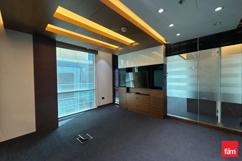 Escritório para arrendamento em Business Bay, Dubai, EAU 244.1 m2 № 718960 - foto 7
