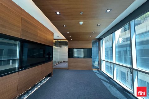 Escritório para arrendamento em Business Bay, Dubai, EAU 244.1 m2 № 718960 - foto 6