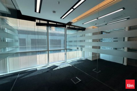 Escritório para arrendamento em Business Bay, Dubai, EAU 244.1 m2 № 718960 - foto 14