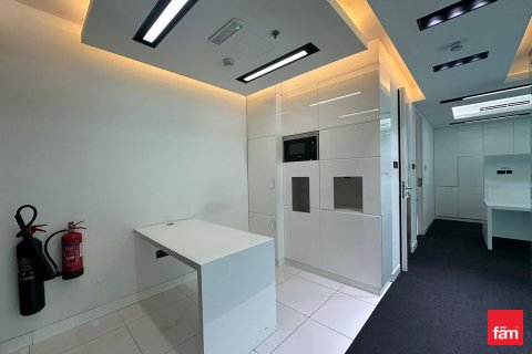 Escritório para arrendamento em Business Bay, Dubai, EAU 244.1 m2 № 718960 - foto 20
