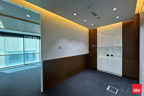 Escritório para arrendamento em Business Bay, Dubai, EAU 244.1 m2 № 718960 - foto 15