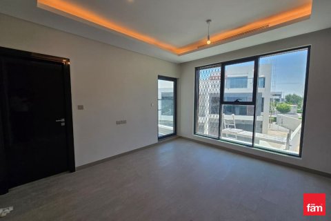 Kaupunkipientalo Dubai, Arabiemiraatit 6 makuuhuonetta, 294.7 m2 № 718956 - kuva 5