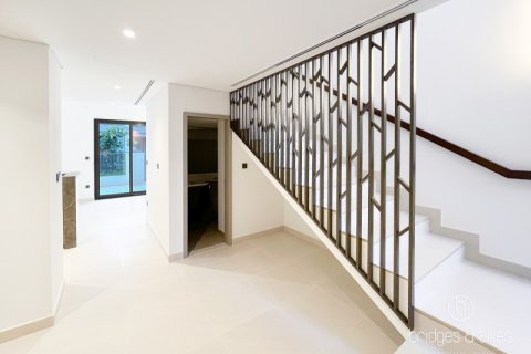 Vila u Dubai, UAE 3 spavaćih soba, 140.4 m2 Br. 669173 - fotografija 3