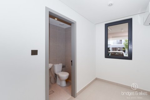 Зняти в оренду віллу в Дубай, ОАЕ 3 спальні, 143.9м2, № 669175 - фото 9