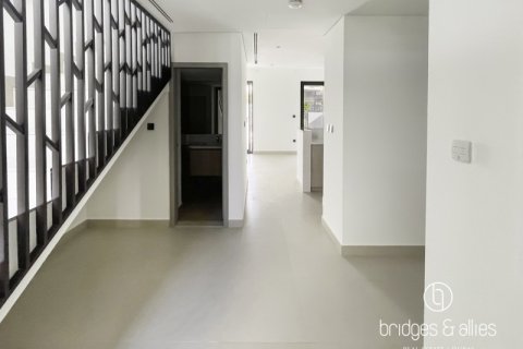 Зняти в оренду віллу в Дубай, ОАЕ 3 спальні, 143.9м2, № 669175 - фото 4