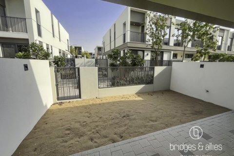 Зняти в оренду віллу в Дубай, ОАЕ 3 спальні, 143.9м2, № 669175 - фото 10