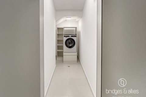 Vila di Dubai, UAE 4 bilik tidur, 212.7 meter persegi № 669178 - foto 17