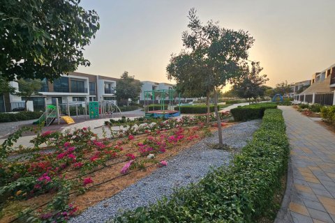 خانه شهری برای فروش در  Mina Al Arab، Ras Al Khaimah، امارات متحده عربی  3 خوابه ، 288 متر مربع ، شماره 656186 - تصویر 27