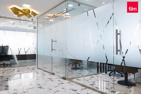 Kancelarija u Dubai, UAE 305 m2 Br. 687325 - fotografija 4