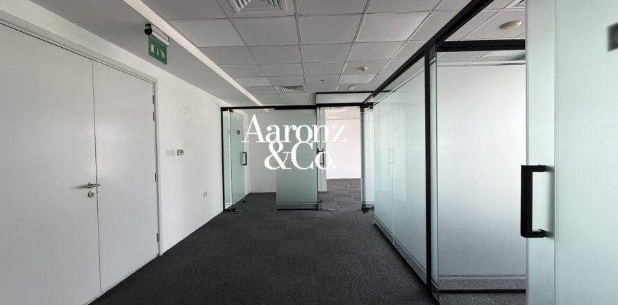 Kancelář v Sheikh Zayed Road, Dubai, SAE 76 m² Č.: 703389