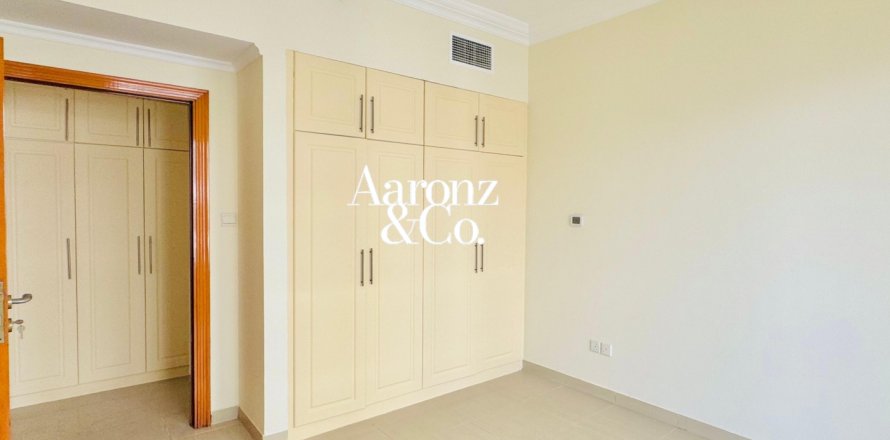 Korter asukohaga Dubai Marina, AÜE: 3 magamistoaga, 130 m² Nr 703388