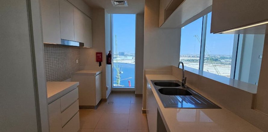 آپارتمان در Dubai ، امارات متحده عربی 3 خوابه ، 152.3 متر مربع.  شماره 721672