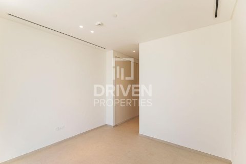 Huoneisto Jumeirah, Dubai, Arabiemiraatit 4 makuuhuonetta, 341.42 m2 № 762464 - kuva 14